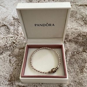 Pandora Bracelet 💞